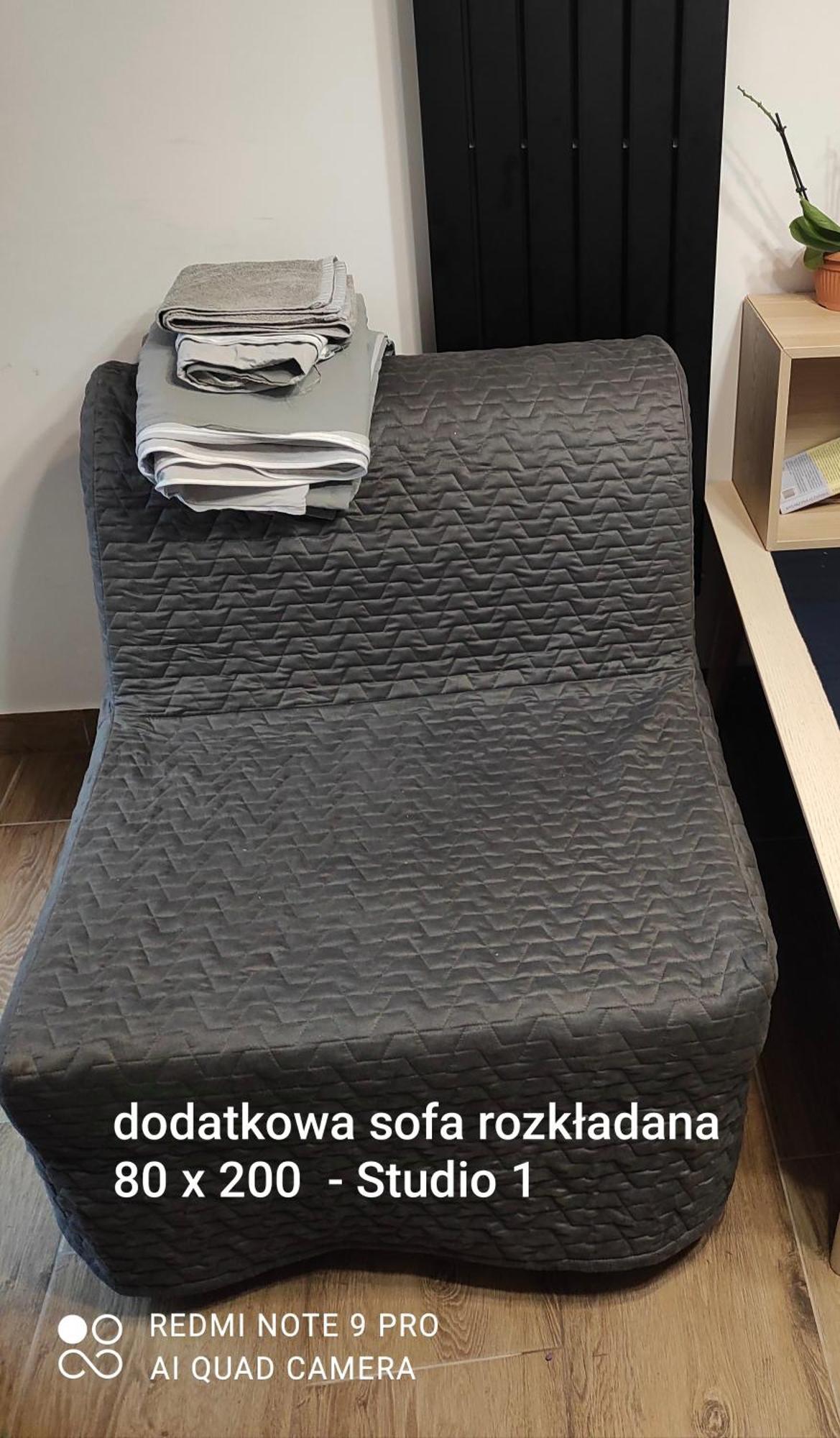 Urocze Studia W Lomiankach, 1- Z Sauna I Tarasem, 2- Z Kominkiem, 3- Ekonomiczne, 7Km Metro Mlociny Warszawa Łomianki Buitenkant foto